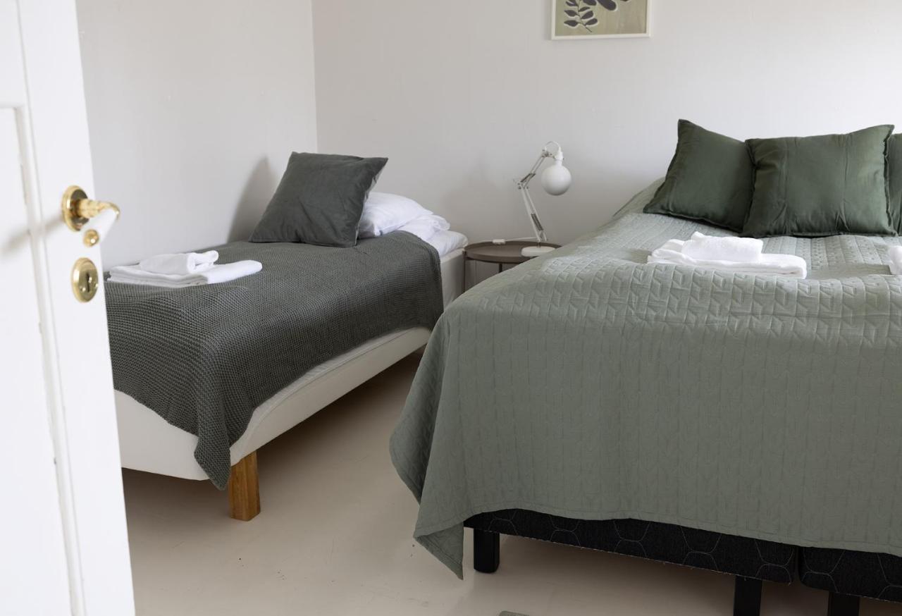 2Ndhomes City Center 2Br Apartment With Balcony And Sauna By Kaisaniemi Park Helsínquia Exterior foto