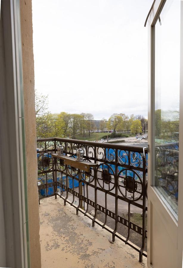 2Ndhomes City Center 2Br Apartment With Balcony And Sauna By Kaisaniemi Park Helsínquia Exterior foto